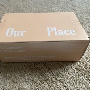 Our Place: The Lunch Box NWT Rose Gold Closure